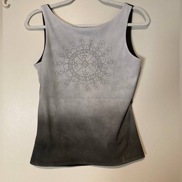 Vintage Top - Picture 5 of 6